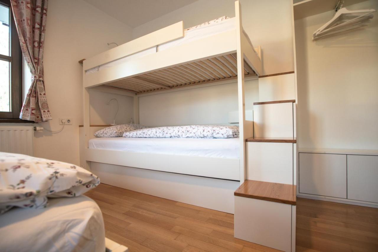 Pritlicni Apartma Hribovc Z Atrijem Kranjska Gora Exteriör bild